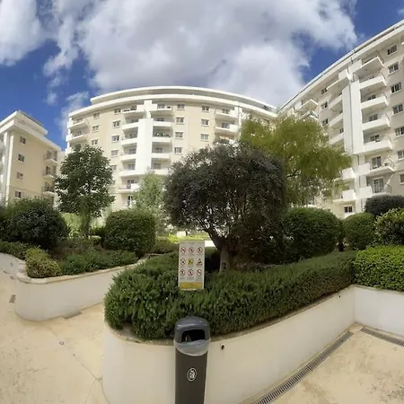 Smart In Area * Gzira